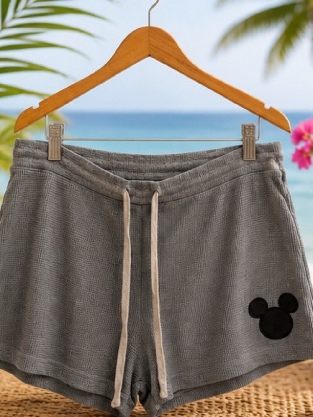 Disney Mickey Mouse Gray Thermal Lounge Shorts Women’s Size XG